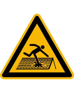 Warnzeichen "Warnung vor nicht durchtrittsicherem Dach"